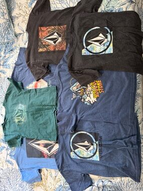 Volcom Kids Mixed Graphic Tee Bundle in Blue, Green, Black